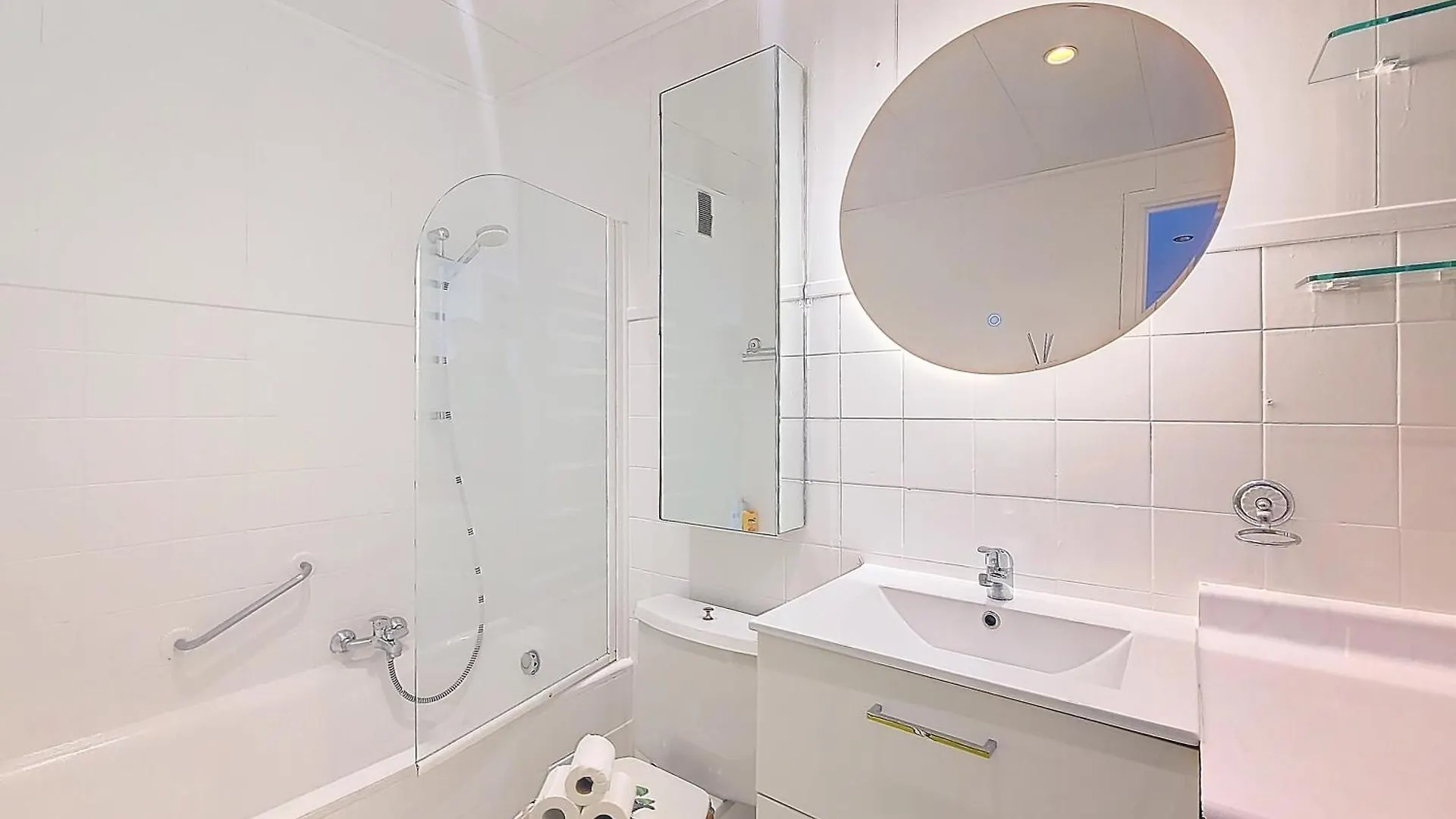 Apartment Cocon Studio 2Pers Proche Croisette, Hotel Martinez, Clim Cannes France
